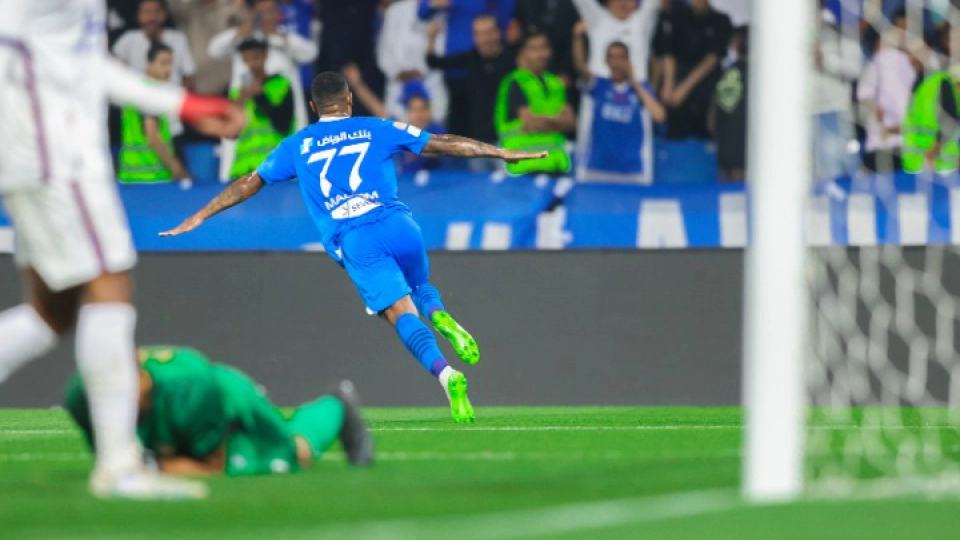 تفاصيل المباراة التي تجمع نادي أبها والهلال في افتتاحية الدوري السعودي