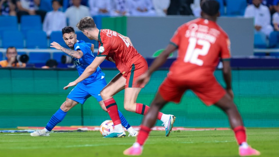 الهلال يقابل الإتفاق ضمن مبارايات مسابقة الدوري السعودي