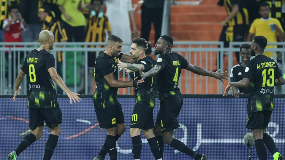 الإتحاد والطائي وجها لوجه ضمن منافسات مباريات الدوري السعودي