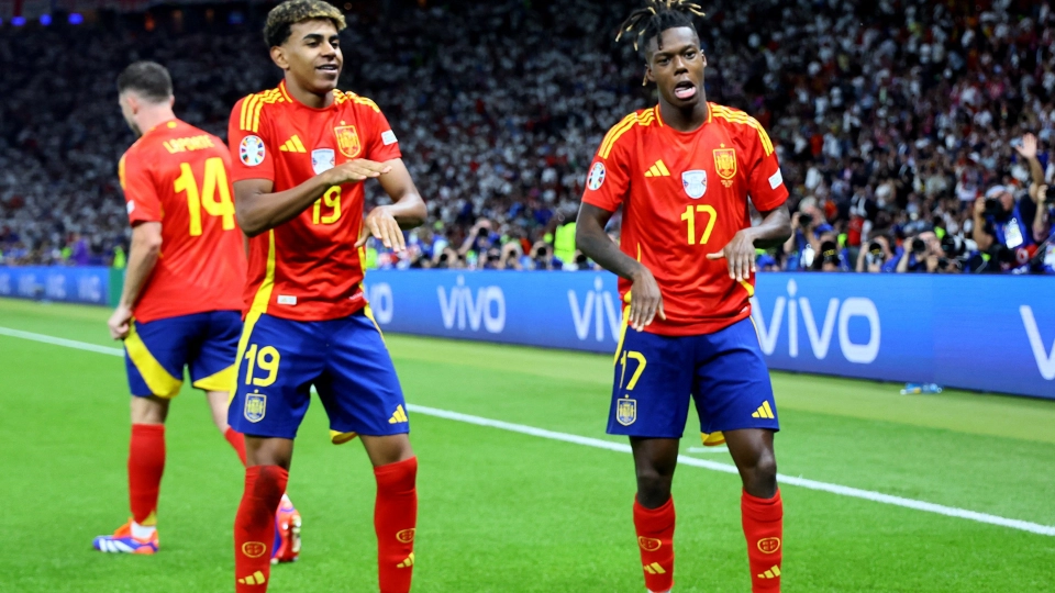 تفاصيل وأحداث مباراة إسبانيا وإنجلترا في بطولة أمم أوروبا
