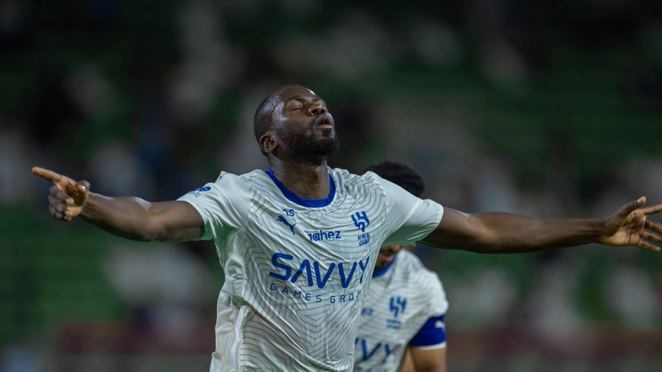 تفاصيل وأحداث مباراة الخلود والهلال في الدوري السعودي